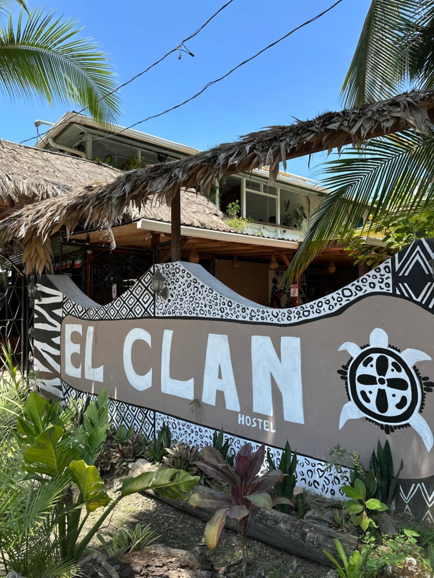 El Clan Hostel Puerto Viejo de Talamanca 外观 照片