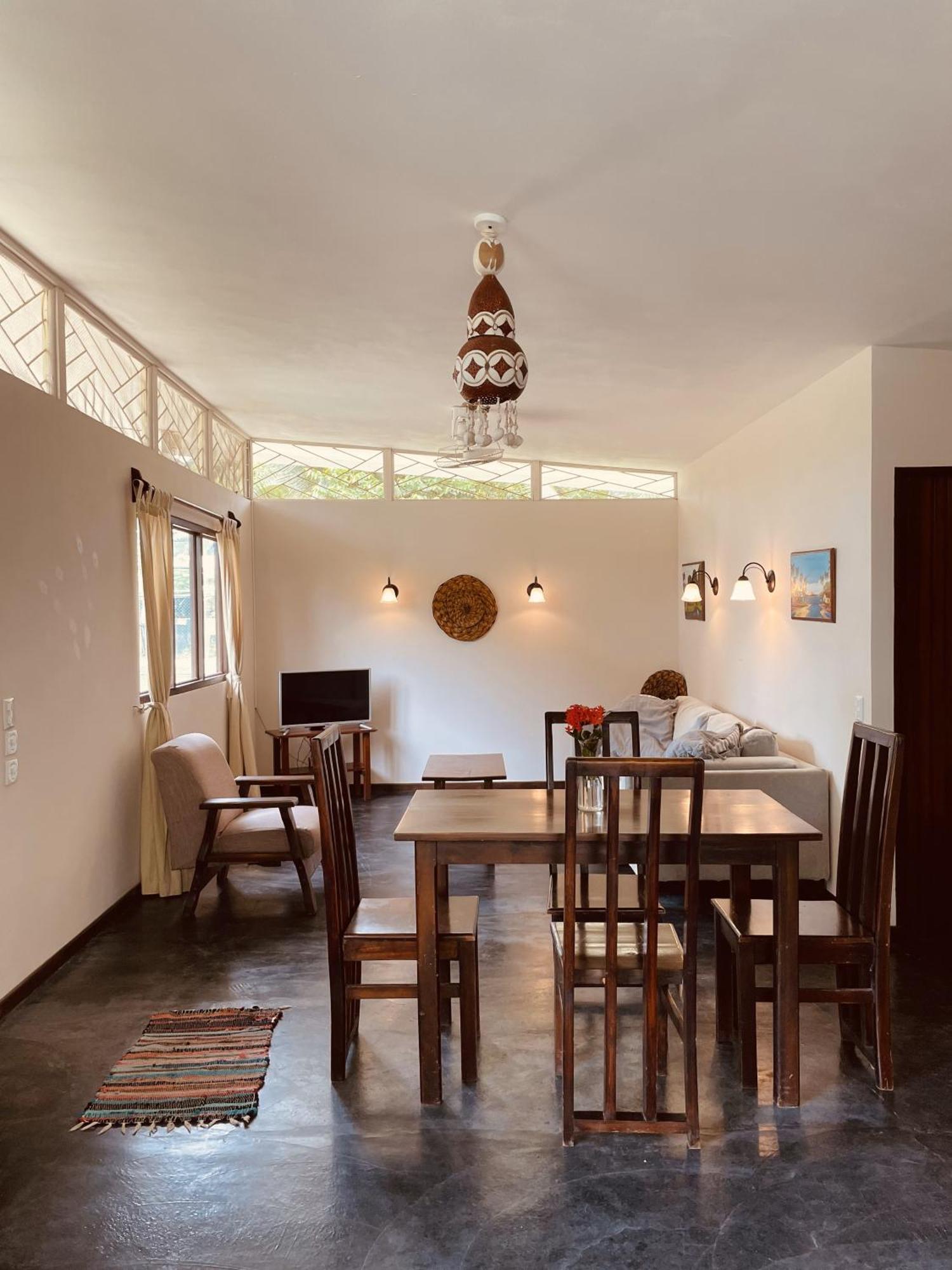 El Clan Hostel Puerto Viejo de Talamanca 外观 照片