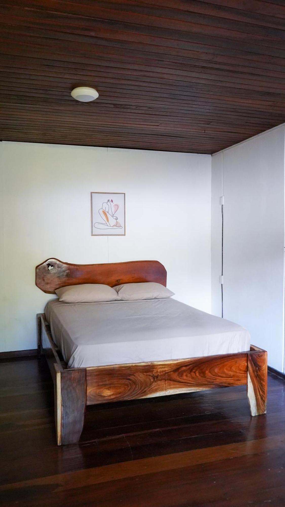 El Clan Hostel Puerto Viejo de Talamanca 外观 照片